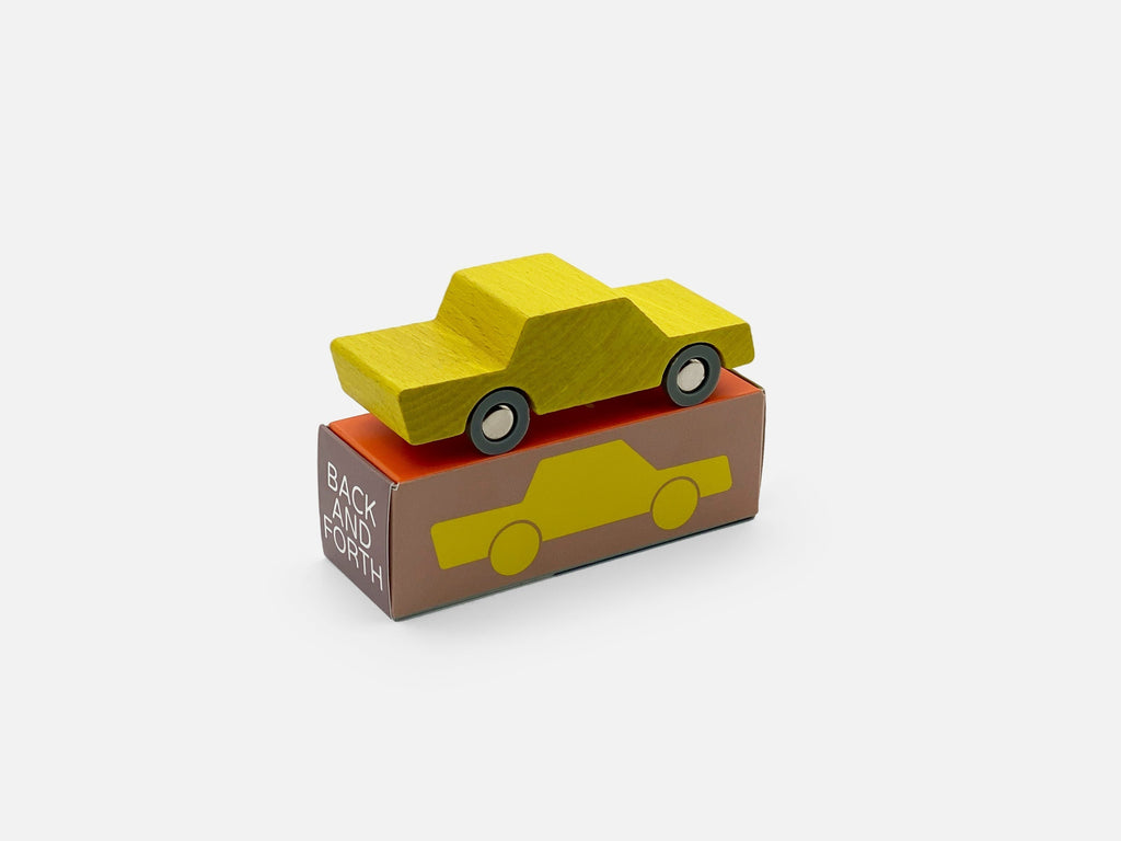 Waytoplay Back and Forth Araba - Sarı-Ahşap Oyuncak Arabalar & Yol Oyuncağı-1-Kidsmondo